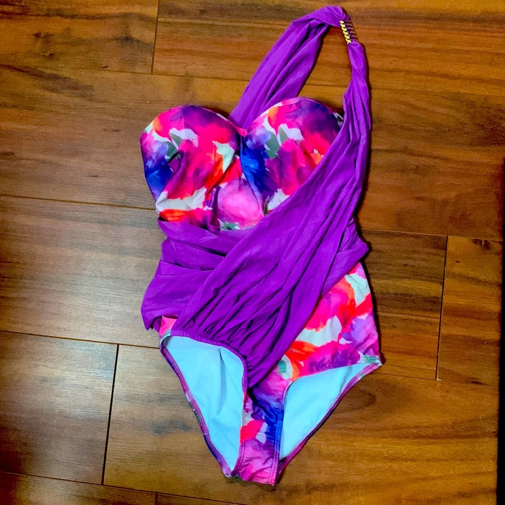 ModCloth one piece swimsuit size small